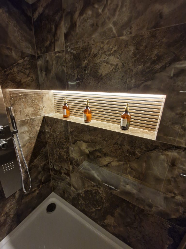 1000406773.jpg